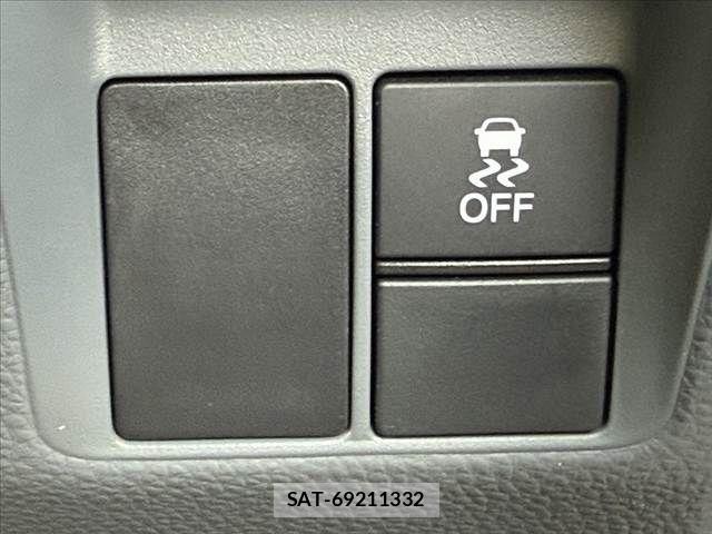 Honda N-VAN 2022-06 7223196-6