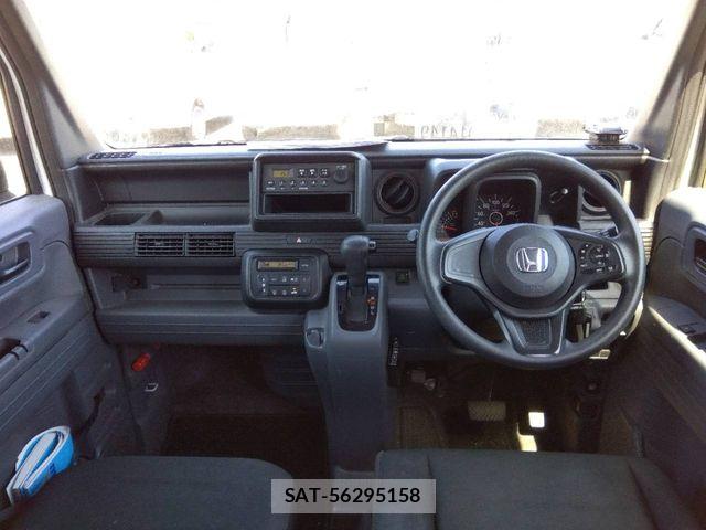 Honda N-VAN 2019-04 7216548-1