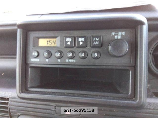 Honda N-VAN 2019-04 7216548-7