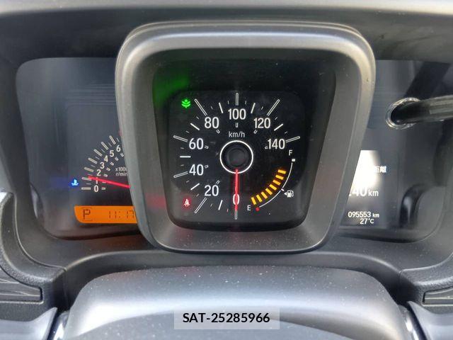 Honda N-VAN 2019-04 7216546-6