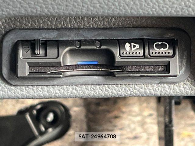 Honda N-VAN 2018-09 7251823-5