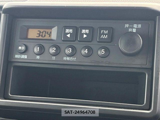 Honda N-VAN 2018-09 7251823-6