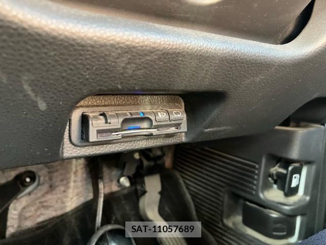 Honda N-VAN 2018-12 7251821-17