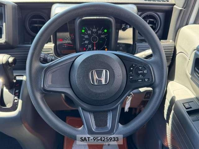 Honda N-VAN 2020-04 7272619-14