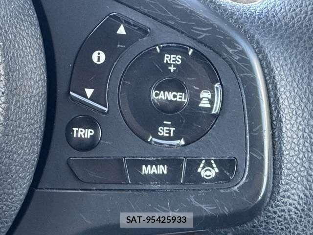 Honda N-VAN 2020-04 7272619-16