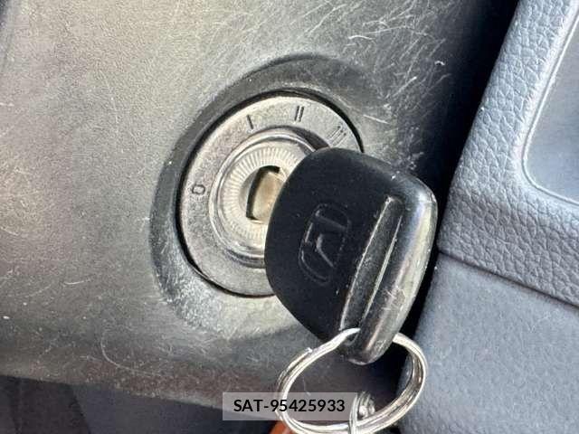 Honda N-VAN 2020-04 7272619-19