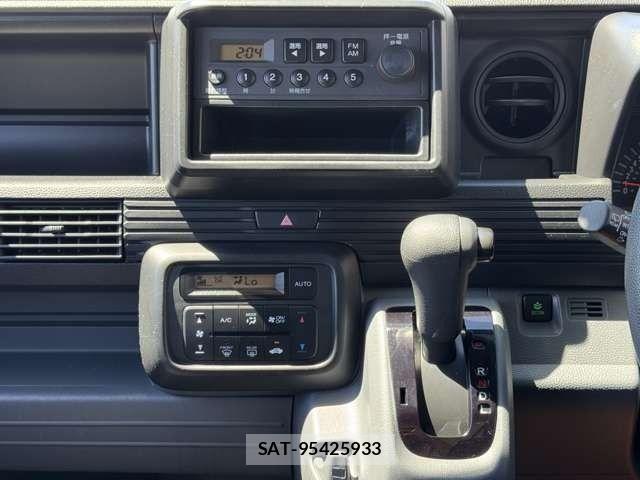 Honda N-VAN 2020-04 7272619-20