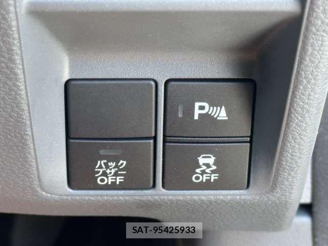 Honda N-VAN 2020-04 7272619-24