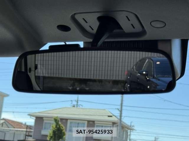 Honda N-VAN 2020-04 7272619-29