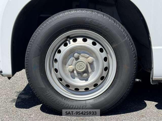 Honda N-VAN 2020-04 7272619-7