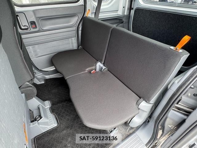 Honda N-VAN 2021-04 7272621-13