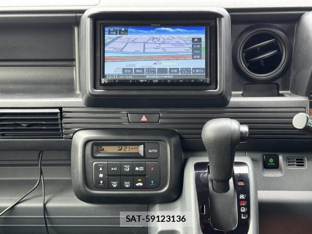 Honda N-VAN 2021-04 7272621-21