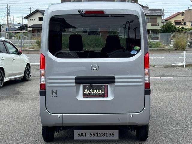 Honda N-VAN 2021-04 7272621-5