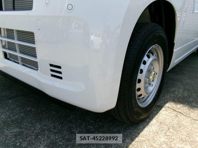 Honda N-VAN 2026-05 7329108-16
