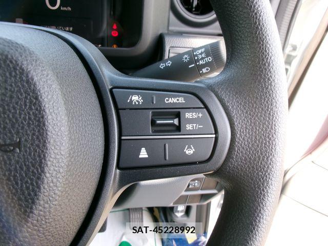 Honda N-VAN 2026-05 7329108-20
