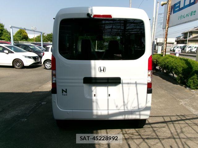 Honda N-VAN 2026-05 7329108-5