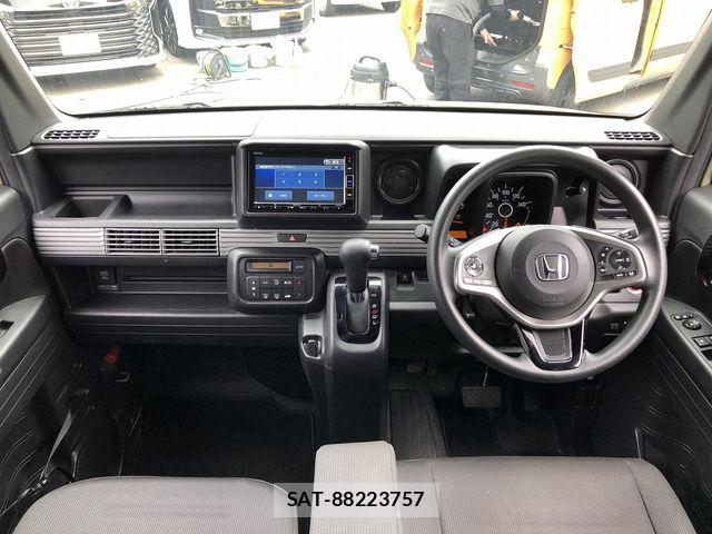 Honda N-VAN 2022-08 7329113-2