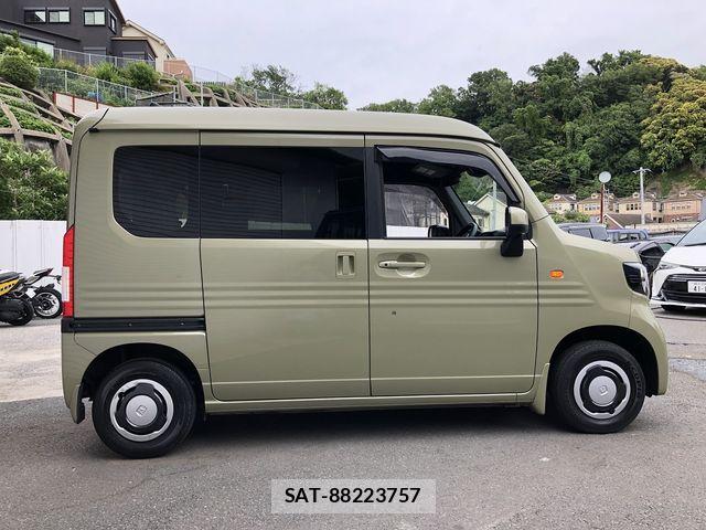 Honda N-VAN 2022-08 7329113-5