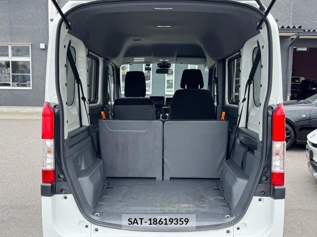 Honda N-VAN 2020-10 7359192-11