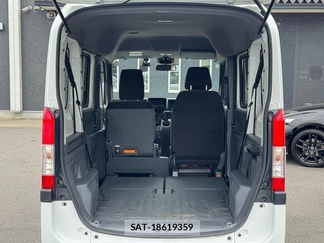 Honda N-VAN 2020-10 7359192-12