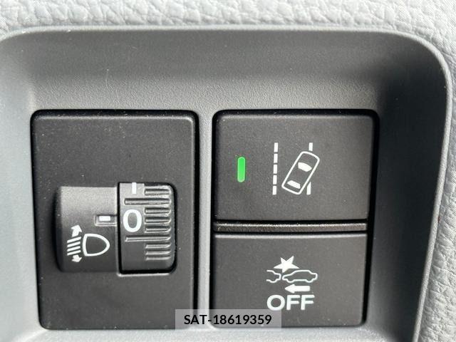 Honda N-VAN 2020-10 7359192-23