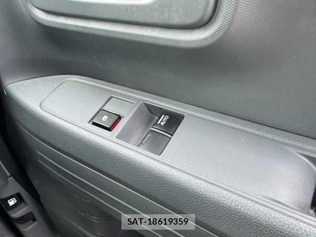 Honda N-VAN 2020-10 7359192-25