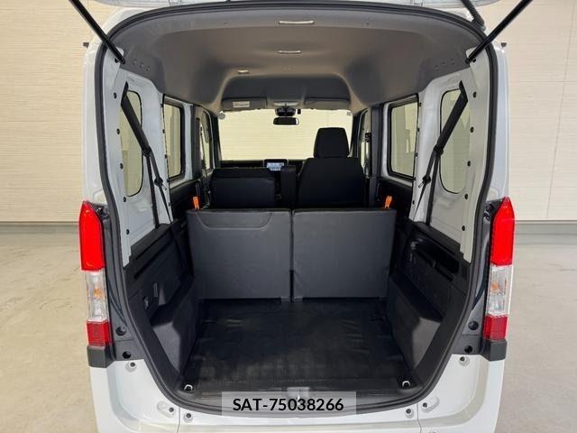 Honda N-VAN 2022-05 7359193-11