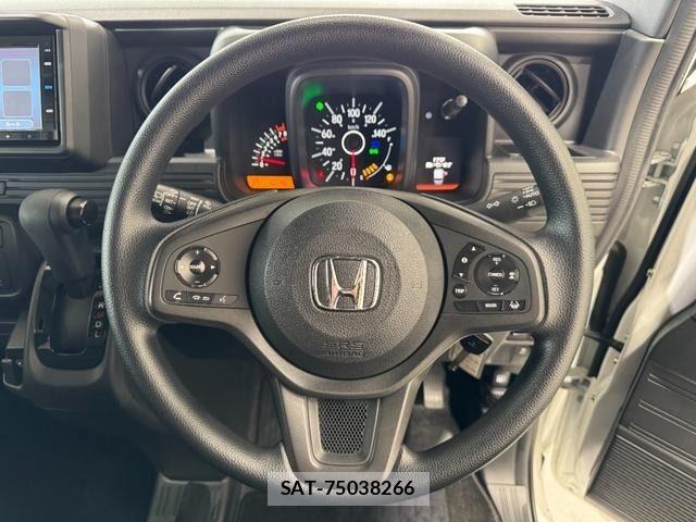 Honda N-VAN 2022-05 7359193-12