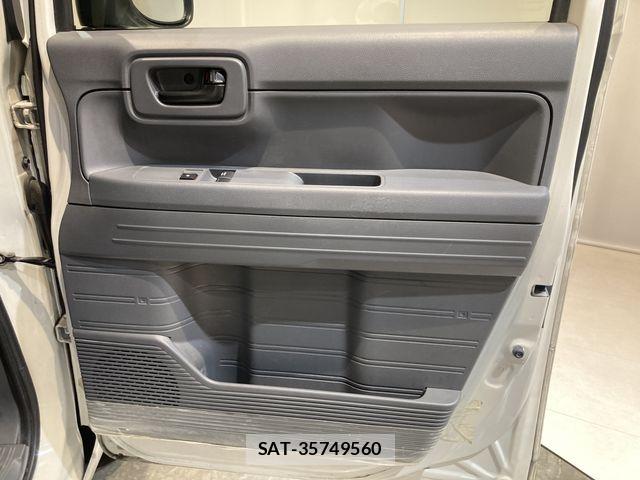Honda N-VAN 2019-05 7456549-24
