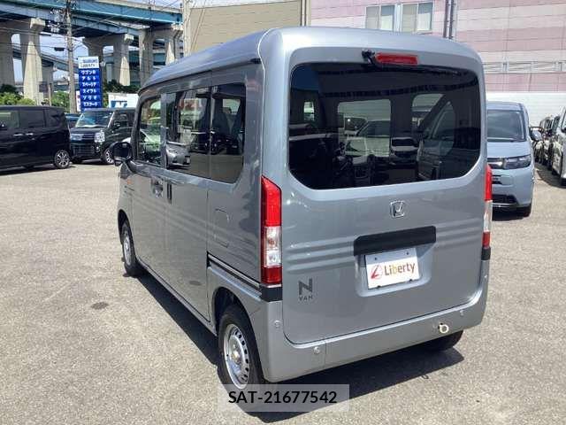 Honda N-VAN 2026-05 7456550-10