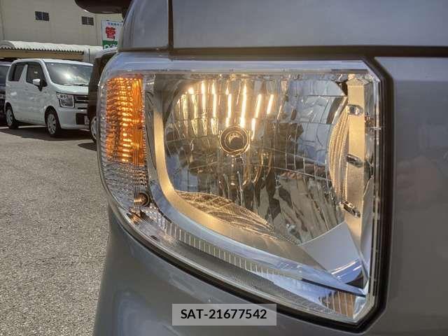 Honda N-VAN 2026-05 7456550-12