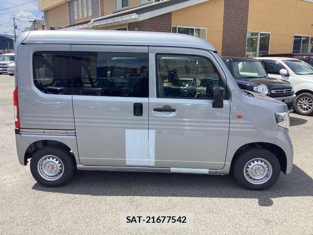 Honda N-VAN 2026-05 7456550-8