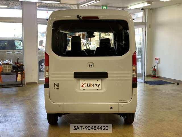 Honda N-VAN 2026-03 7456553-9