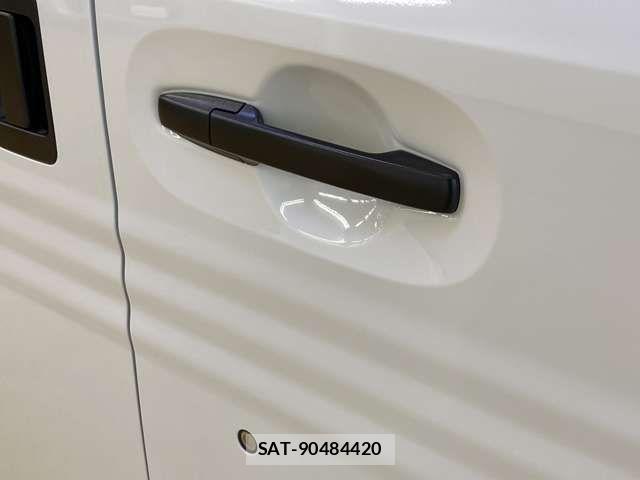 Honda N-VAN 2026-03 7456553-18