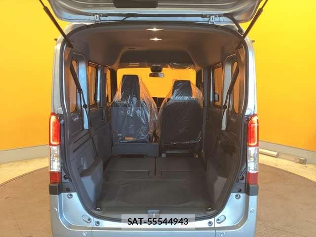 Honda N-VAN 2026-04 7456555-17