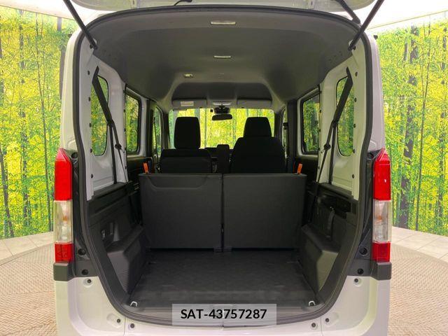 Honda N-VAN 2023-10 7502077-9