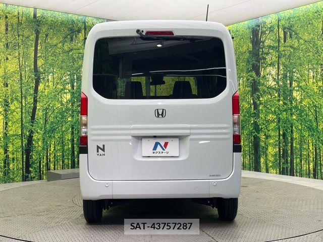 Honda N-VAN 2023-10 7502077-14