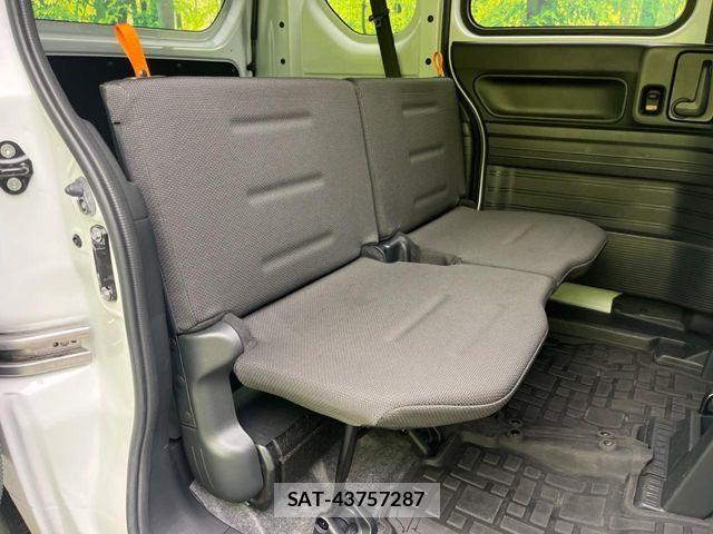 Honda N-VAN 2023-10 7502077-8