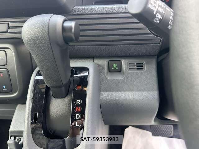 Honda N-VAN 2026-04 7618994-14