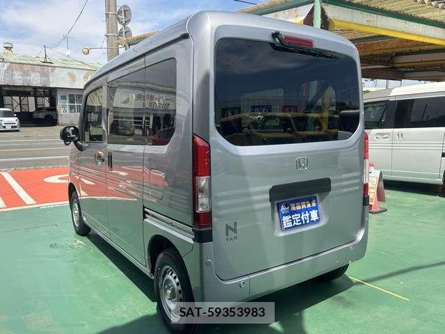 Honda N-VAN 2026-04 7618994-3