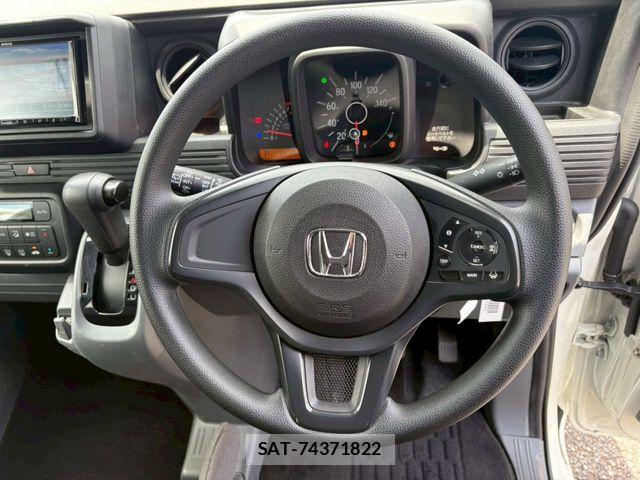 Honda N-VAN 2018-10 7618999-16