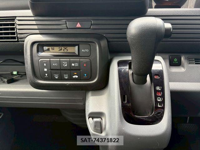 Honda N-VAN 2018-10 7618999-19