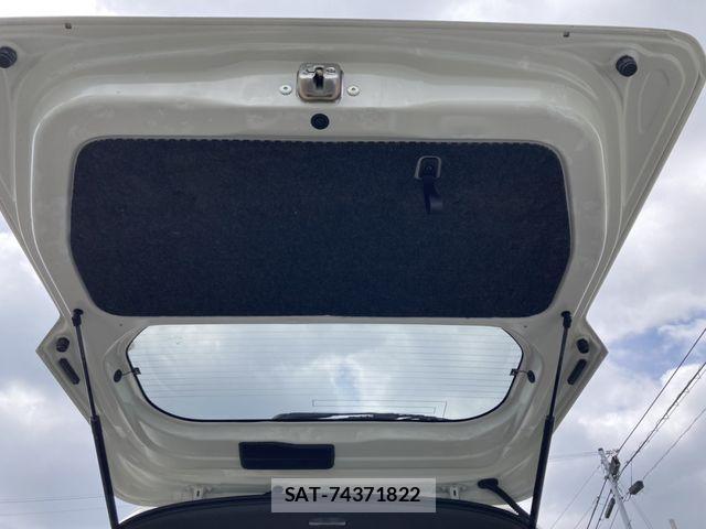 Honda N-VAN 2018-10 7618999-24