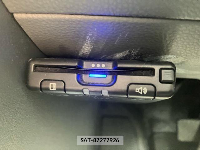 Honda N-VAN 2023-06 7618996-17