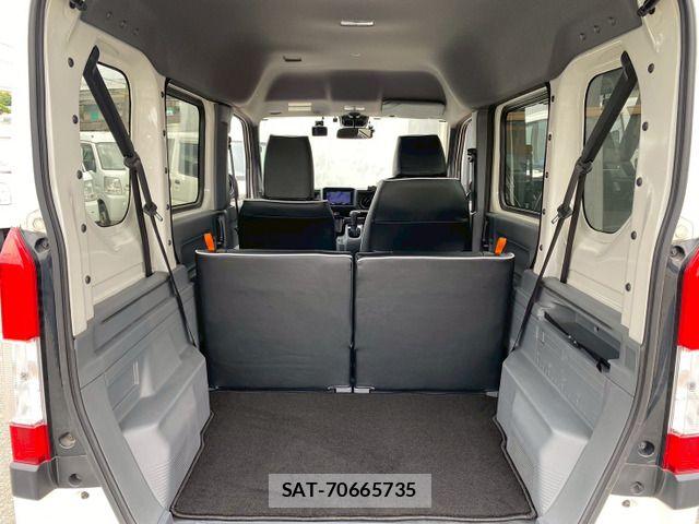 Honda N-VAN 2019-05 7618997-19