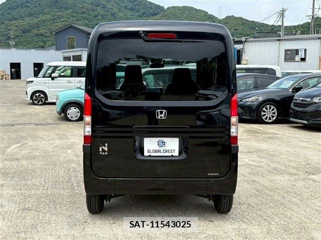 Honda N-VAN 2024-05 7618995-14