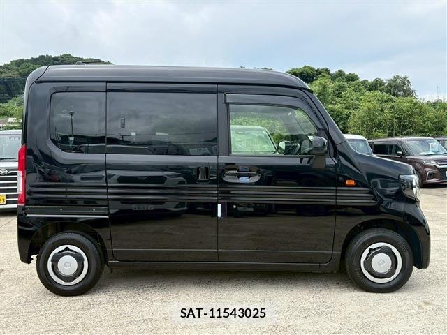 Honda N-VAN 2024-05 7618995-16