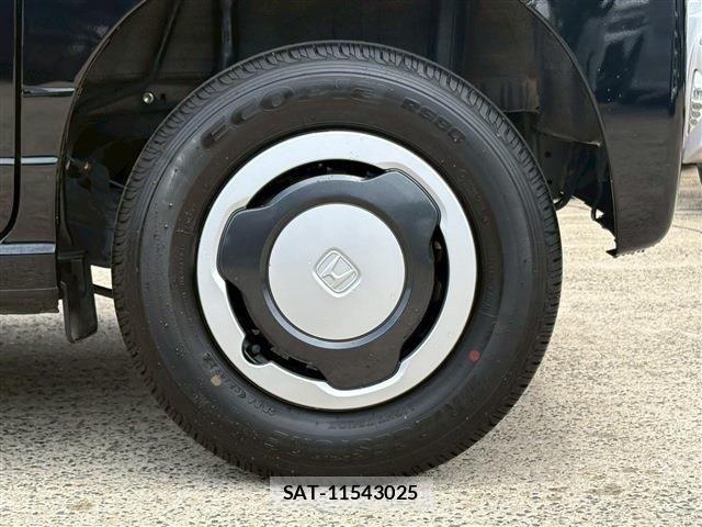Honda N-VAN 2024-05 7618995-17