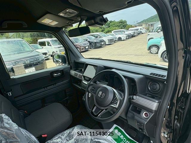 Honda N-VAN 2024-05 7618995-18