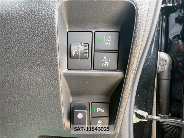 Honda N-VAN 2024-05 7618995-20